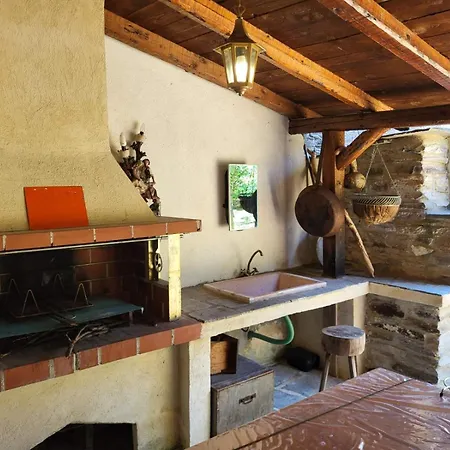 Rustic House בית נופש